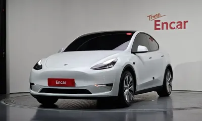 Tesla Model Y · 2022 год