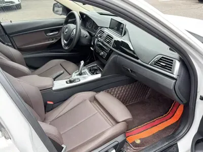 BMW 3 Series 2018, 90000 км, за 58500 CNY - фото 8