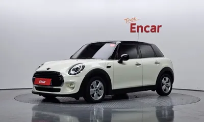 MINI Cooper · 2019 год
