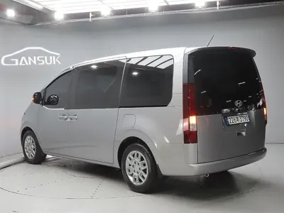 Hyundai Staria 2024, 39360 км, за 24500000 KRW