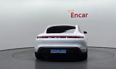 Porsche Taycan 2025, 10815 км, за 145000000 KRW - фото 4