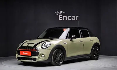MINI Cooper · 2019 год