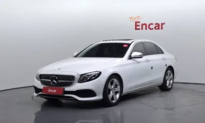 Mercedes-Benz E-Class · 2017 год