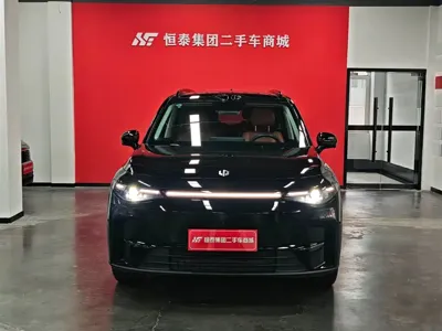 Leapmotor Leapmotor C16 2026, 11000 км, за 131800 CNY