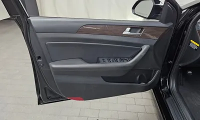 Hyundai Sonata 2018, 79389 км, за 11800000 KRW - фото 24