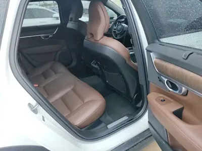 Volvo V90 2024, 13500 км, за 235799 CNY - фото 6