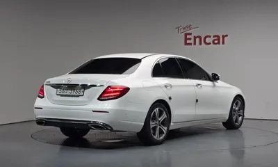 Mercedes-Benz E-Class 2019, 91526 км, за 21490000 KRW
