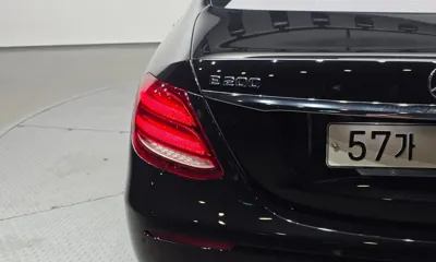 Mercedes-Benz E-Class 2018, 111484 км, за 18300000 KRW - фото 23