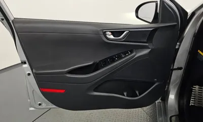 Hyundai Ioniq 2017, 109147 км, за 12300000 KRW - фото 24