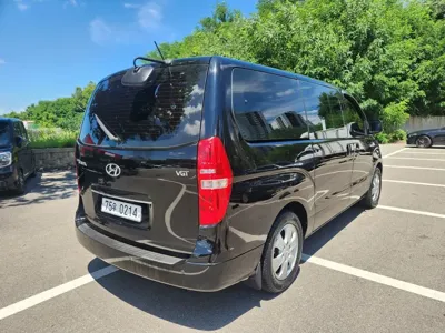 Hyundai Starex 2019, 31000 км, за 18700000 KRW