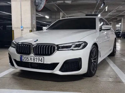 BMW 5-Series · 2023 год