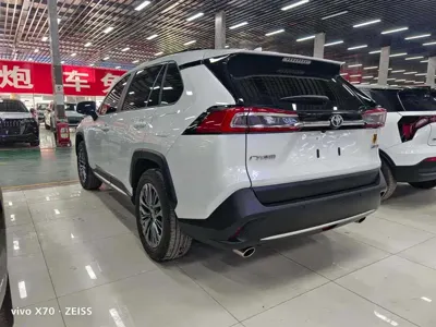 Toyota Wildlander 2024, 23800 км, за 139800 CNY