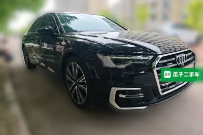 Audi A6L 2023, 45300 км, за 265841.39 CNY
