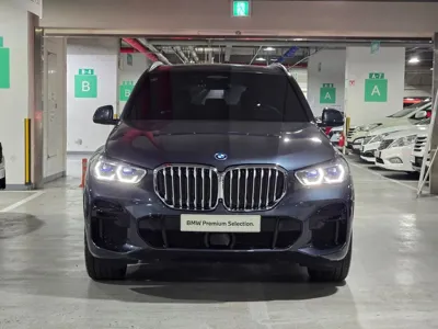 BMW X5 2022, 42883 км, за 67000000 KRW