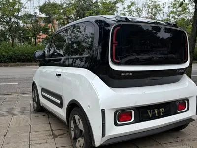 Baojun E300 2020, 60000 км, за 25800 CNY - фото 4