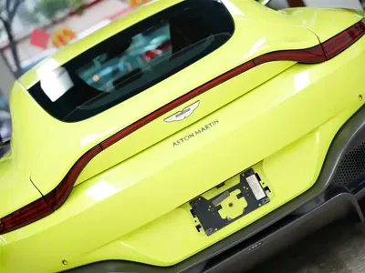Aston Martin V8 Vantage 2018, 35200 км, за 838000 CNY - фото 8