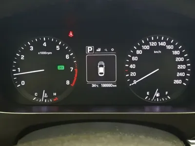 Hyundai Sonata 2016, 198983 км, за 6300000 KRW - фото 8