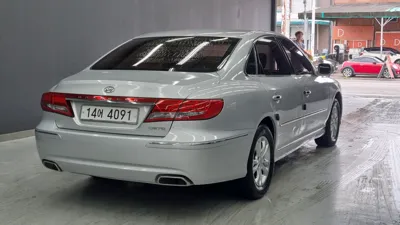 Hyundai Grandeur 2011, 61760 км, за 4600000 KRW - фото 2