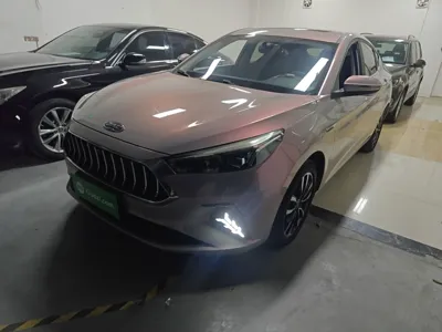 JAC Group J7 · 2020 год