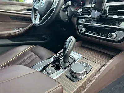 BMW 5 Series 2020, 76000 км, за 172500 CNY - фото 18