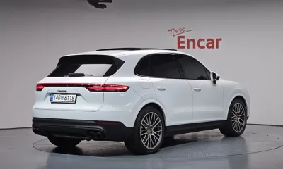 Porsche Cayenne 2023, 29102 км, за 113000000 KRW