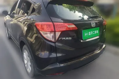 Honda Vezel 2017, 106800 км, за 63730.96 CNY