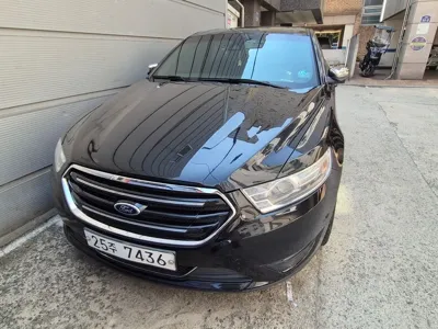 Ford Taurus 2013, 175843 км, за 2800000 KRW - фото 1
