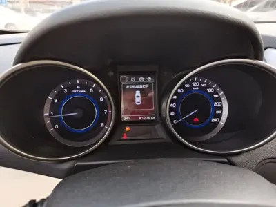 Changan Eado 2017, 41800 км, за 20099 CNY - фото 12