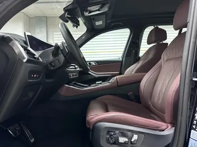 BMW X5 2025, 9821 км, за 106000000 KRW - фото 8