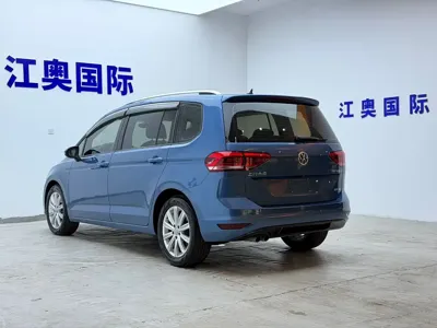 Volkswagen Touran 2023, 35000 км, за 103800 CNY - фото 21