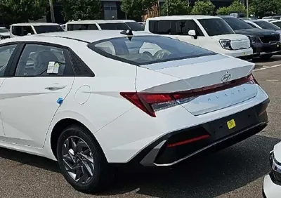 Hyundai Avante 2026, 1 км, за 3840000 KRW - фото 10