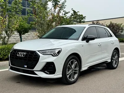 Audi Q3 · 2023 год