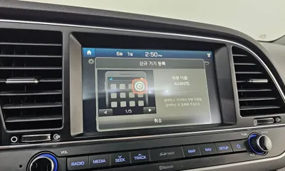 Hyundai Avante 2018, 181118 км, за 8450000 KRW - фото 15