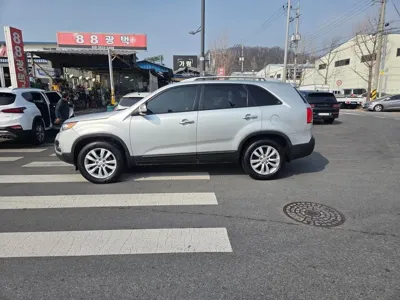 Kia Sorento 2011, 76884 км, за 6300000 KRW