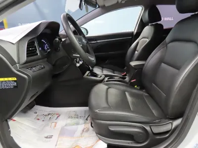 Hyundai Avante 2019, 98394 км, за 10600000 KRW - фото 6