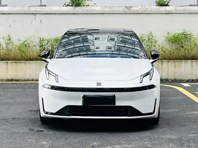 Lynk & Co 07 EM-P 2025, 10000 км, за 99800 CNY