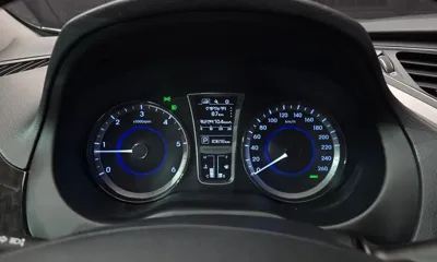 Hyundai Grandeur 2016, 83618 км, за 7900000 KRW - фото 8