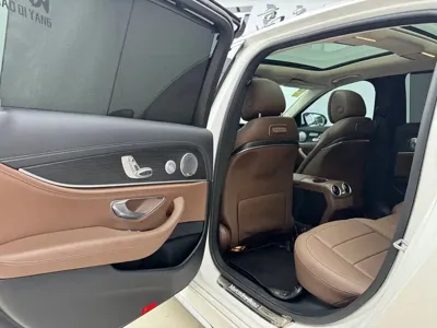 Mercedes-Benz E-Class 2020, 60000 км, за 183800 CNY - фото 11