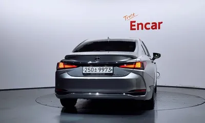 Lexus ES 2025, 50733 км, за 53000000 KRW - фото 4