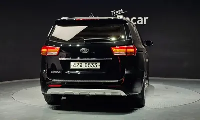 Kia Canival 2017, 72929 км, за 14800000 KRW