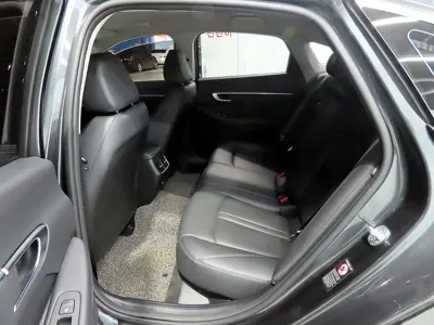Hyundai Sonata 2021, 84217 км, за 13900000 KRW - фото 7