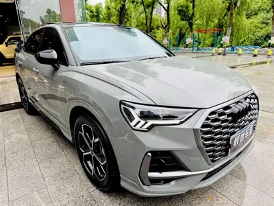 Audi Q3 Sportback 2024, 20000 км, за 138800 CNY