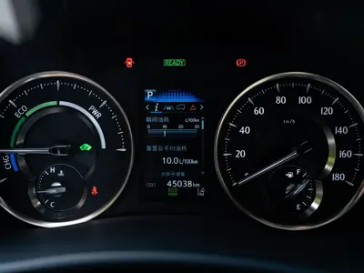 Lexus LM 2020, 45000 км, за 705000 CNY - фото 9