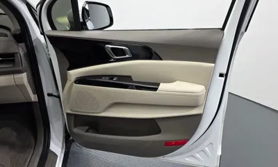 Kia Canival 2023, 27842 км, за 29900000 KRW - фото 25