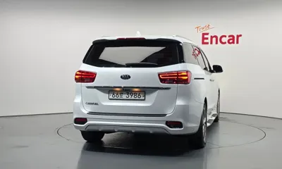 Kia Canival 2019, 147108 км, за 11700000 KRW