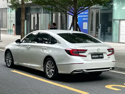 Honda Accord 2023, 52000 км, за 105000 CNY