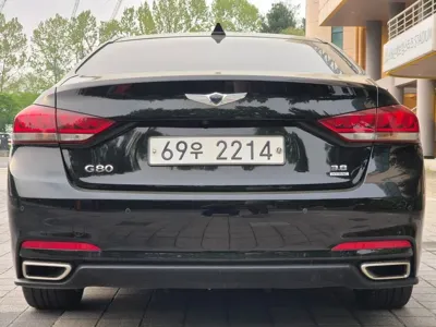 Hyundai Genesis 2016, 78747 км, за 13300000 KRW