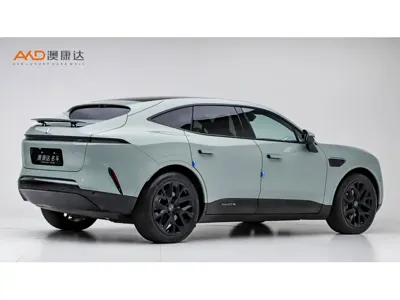Avatr Avatr 11 2024, 15000 км, за 158000 CNY