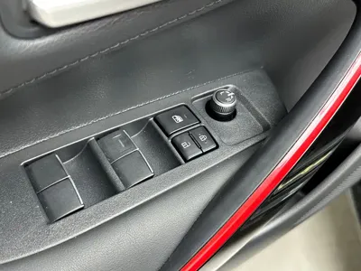 Toyota Levin 2023, 12000 км, за 99800 CNY - фото 10