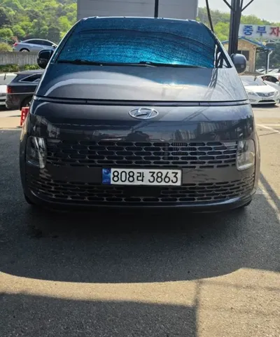 Hyundai Staria 2023, 69700 км, за 25500000 KRW - фото 2